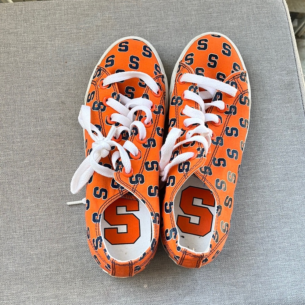 Syracuse shoes